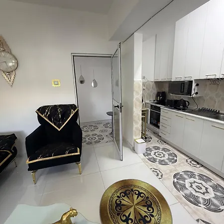 Stylish 1-bed In Sleeps 4 Appartamento